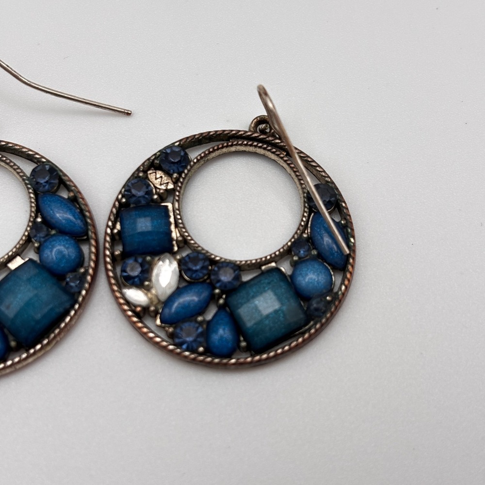 Vintage 90s Bronze Tone Open Hoop Dangle Earrings Multi Blue Rhinestone Jewelry - Picture 3 of 11